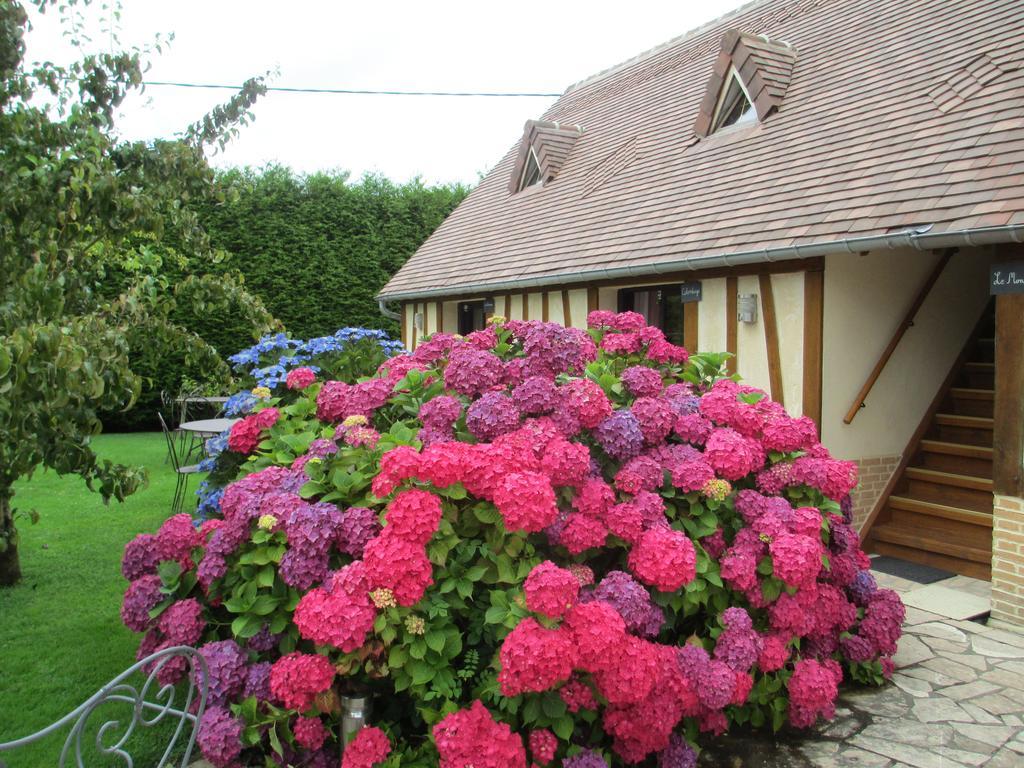 Gites Les Colombages Fatouville-Grestain Ruang foto